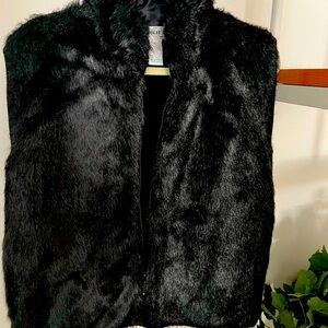Elegant Black Faux Fur Vest